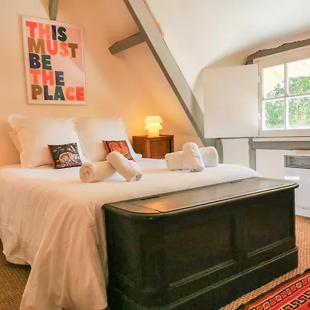Holiday home Le Nid De Chaume - Chaumiere - 15 Min D'honfleur 4-6p
